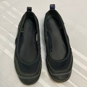 Merrell Womens Black Mimosa Slip on Shoes - size 7